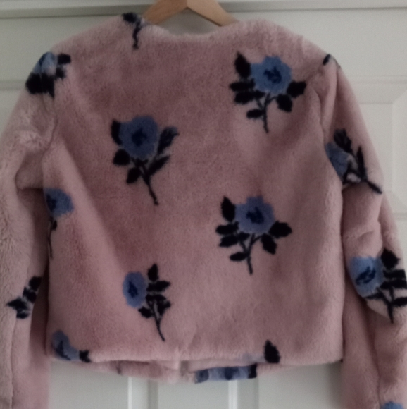 Zara Faux Fur Floral Jacket In Size XS, NWOT - Picture 3 of 7